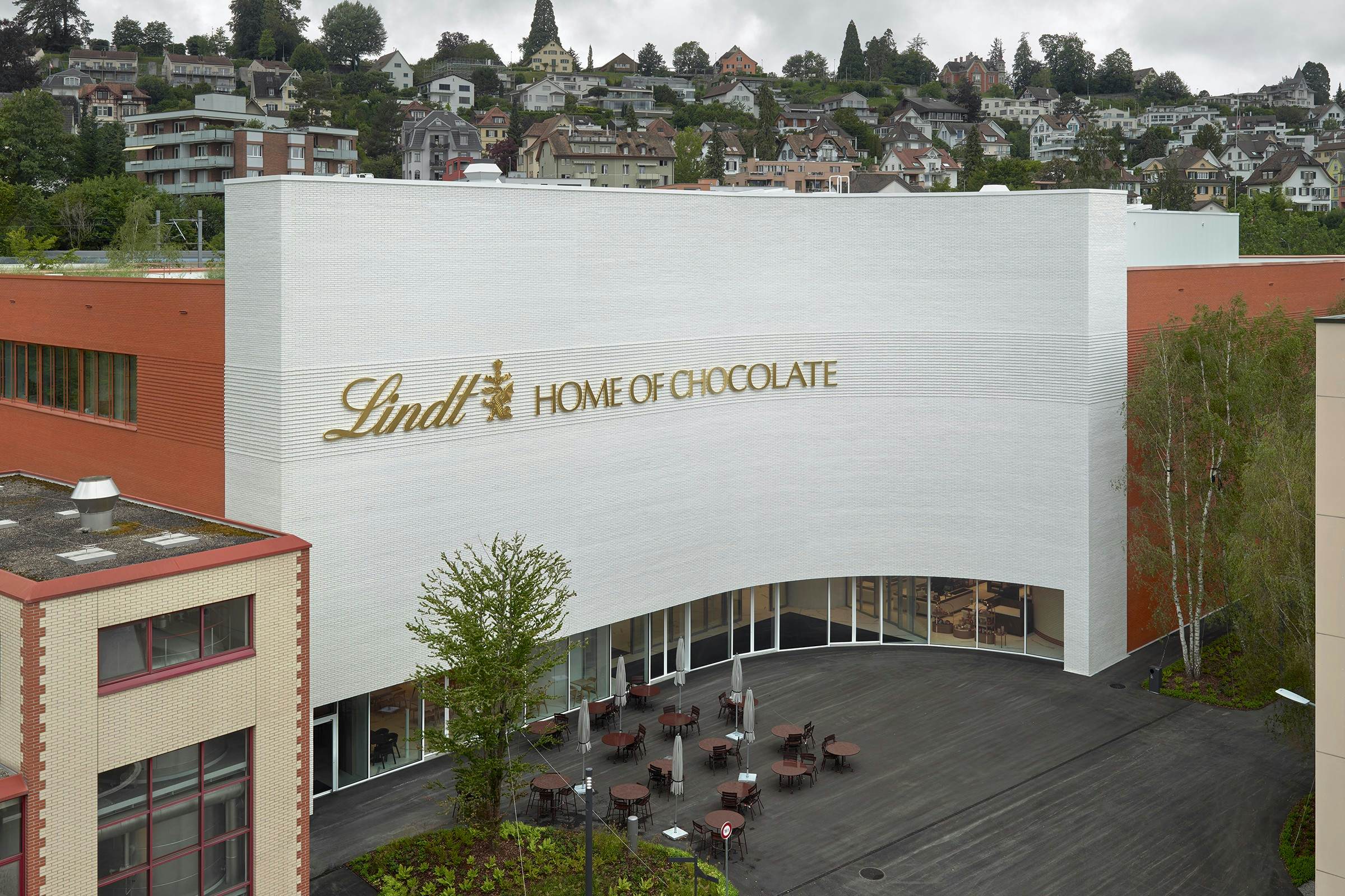 Lindt has opened a paradise for chocolatelovers in Zurich